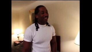 Black Slut Gets Her Pussy Fucked Doggystyle