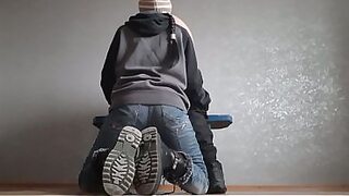 I licked my teacher's ass for passing the exam