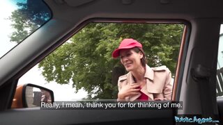 I offered this shy waitress more than just the tip - Public Agent