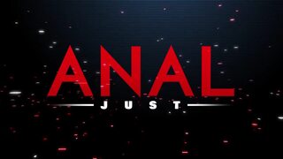 Nympho queen Alyssa Reece got dildo and cock on her ass