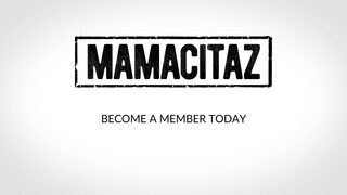 Colombian Slut Fingered and Fucked To Orgasm by Two Cocks - CARNE DEL MERCADO