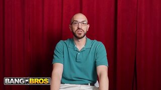 BANGBROS - Peter Gets His Pornstar Dream With Busty Blonde Crystal Rush In The Gloryhole Room