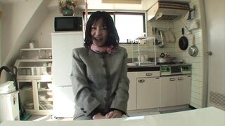 A warm welcome in the kitchen for Makiko-san's tight snatch