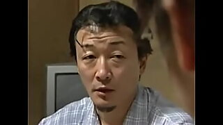 Japanese step mom fuck after husband go to work